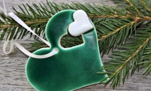 manualidades navideñas con reciclaje